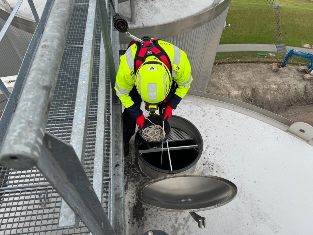 Challenging shore tank sampling - Qualitas